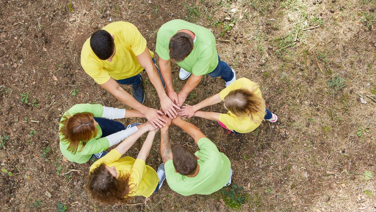 團建活動怎麼選？企業HR必看的5種團隊建設活動比較 - 瘋戶外Team Building